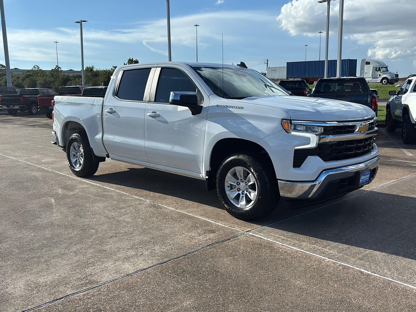 2023 Chevrolet Silverado 1500 LT