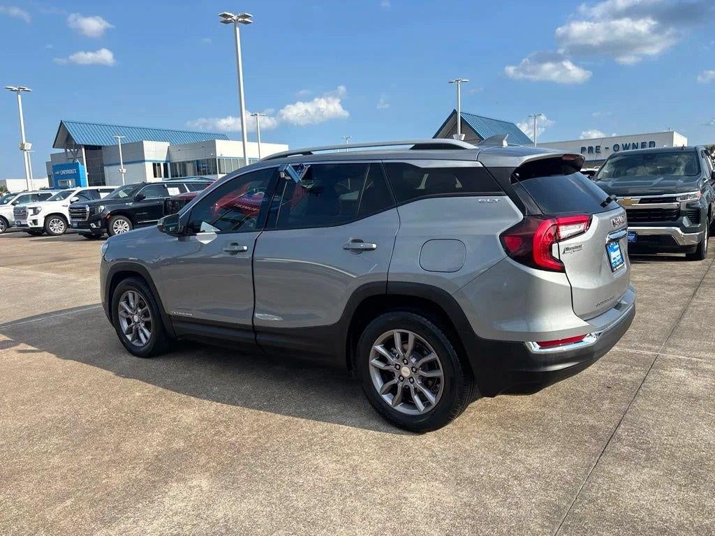 2023 GMC Terrain SLT