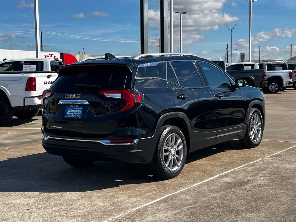 2024 GMC Terrain SLT