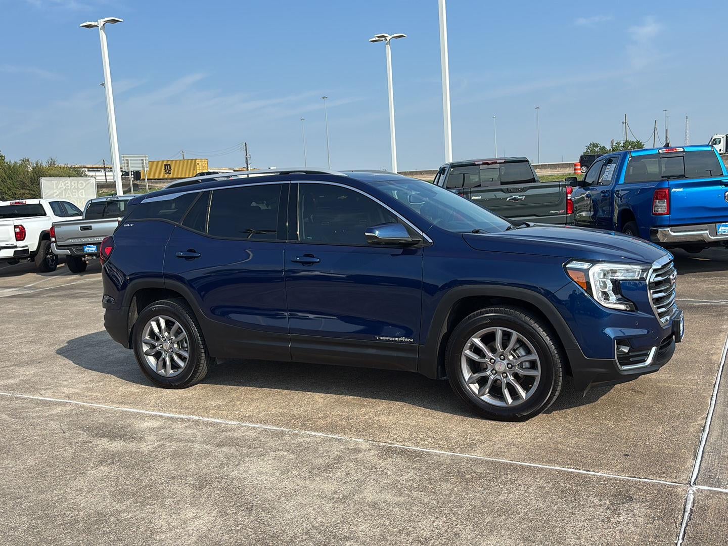 2022 GMC Terrain SLT