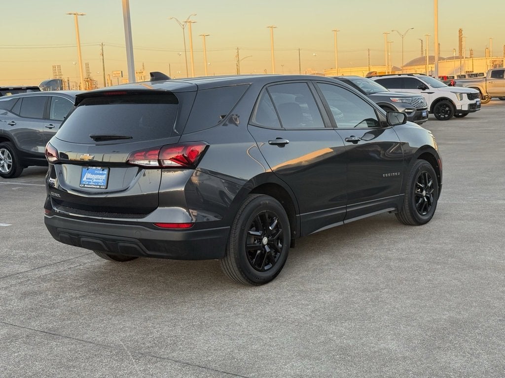 2022 Chevrolet Equinox LS