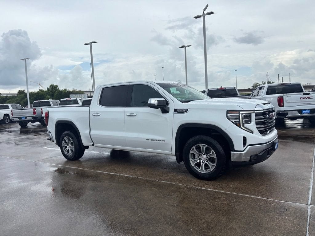 2024 GMC Sierra 1500 SLT