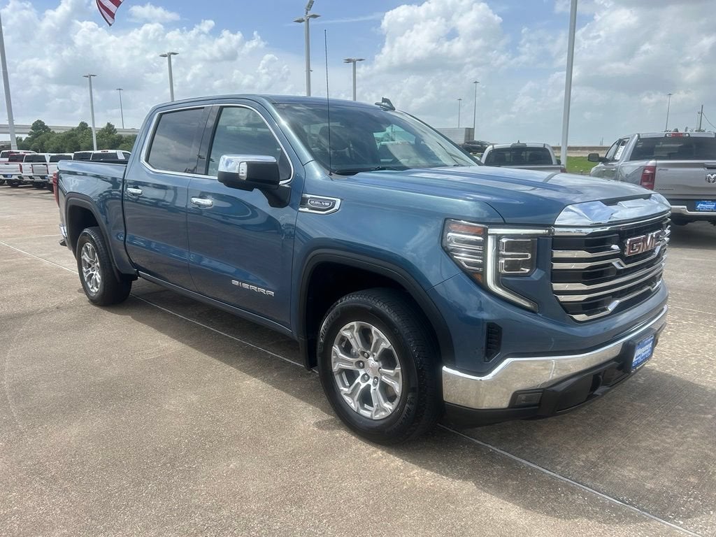 2024 GMC Sierra 1500 SLT