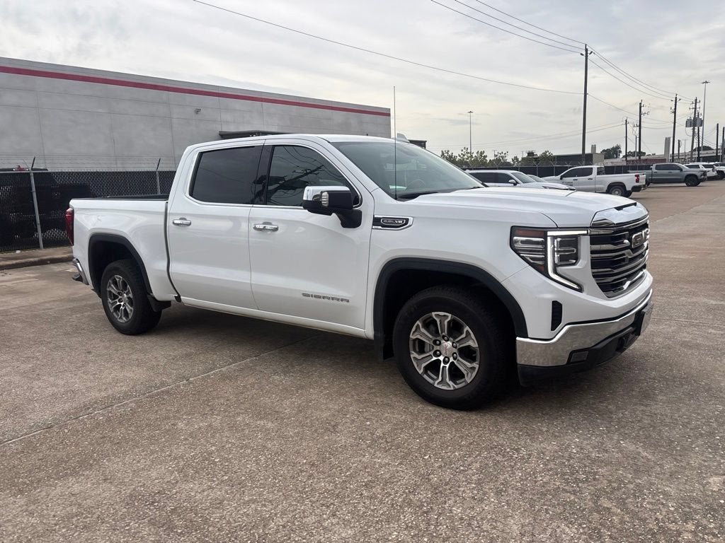 2025 GMC Sierra 1500 SLT