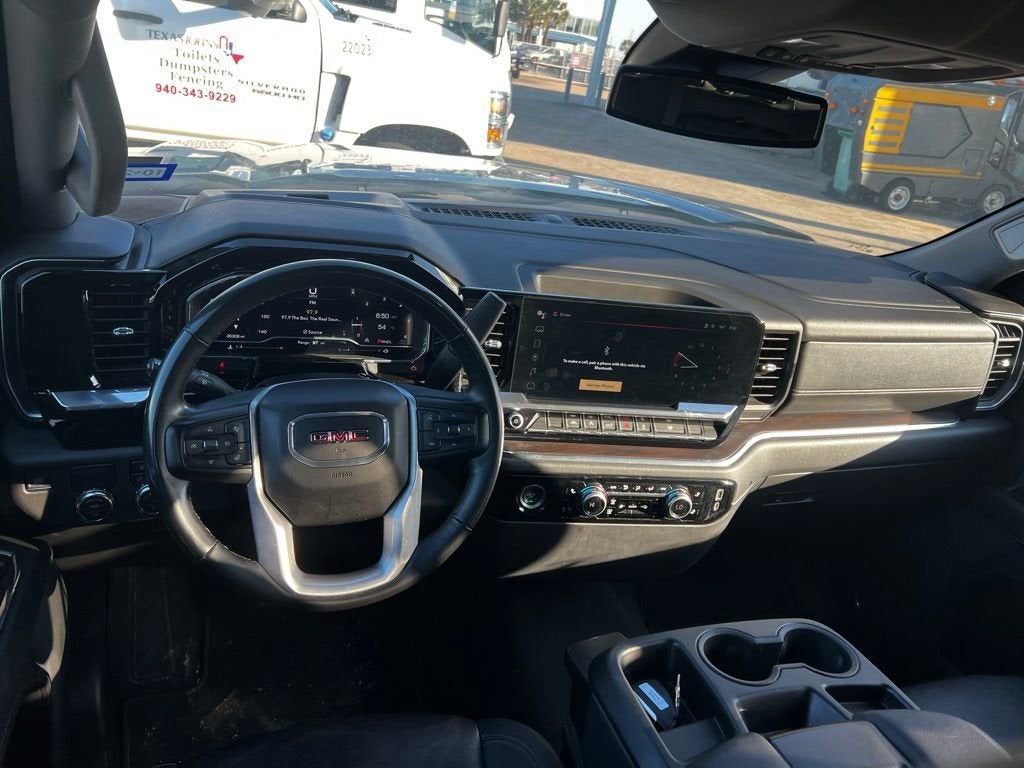 2024 GMC Sierra 1500 SLT