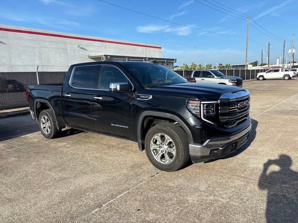 2024 GMC Sierra 1500 SLT