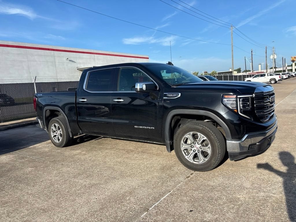 2024 GMC Sierra 1500 SLT