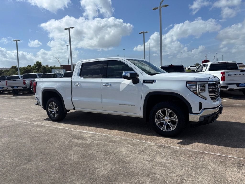2024 GMC Sierra 1500 SLT