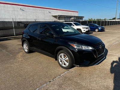 2024 Nissan Kicks S