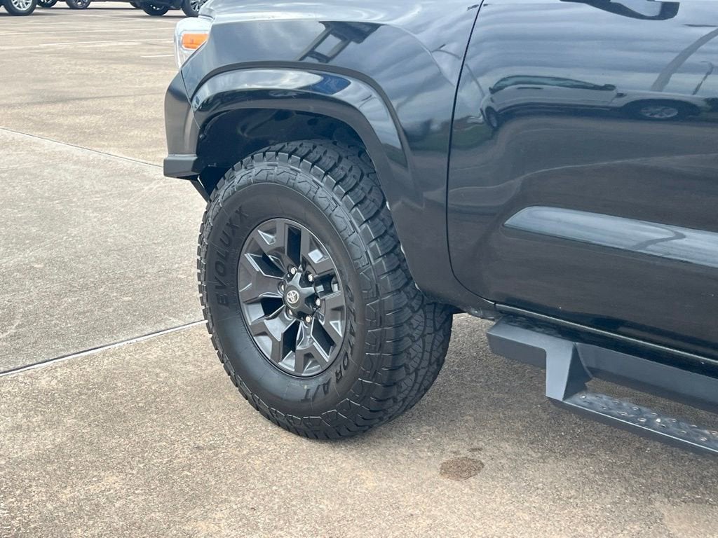 2022 Toyota Tacoma 2WD SR