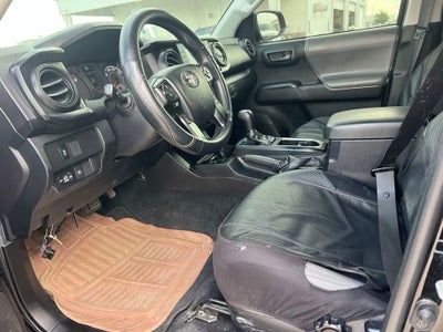 2022 Toyota Tacoma 2WD SR