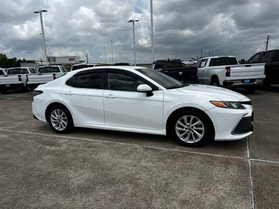 2022 Toyota Camry LE