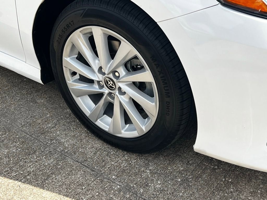 2022 Toyota Camry LE