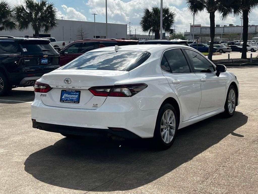 2022 Toyota Camry LE