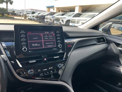 2022 Toyota Camry LE