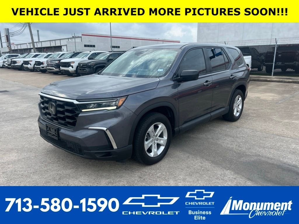2023 Honda Pilot LX