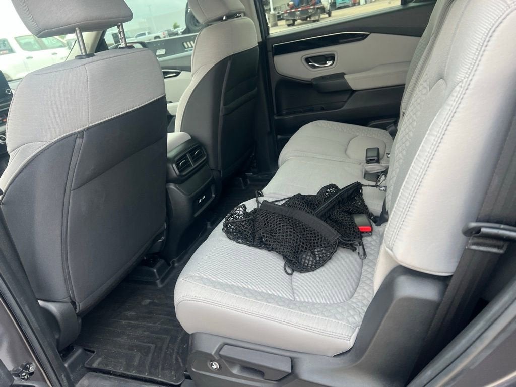 2023 Honda Pilot LX