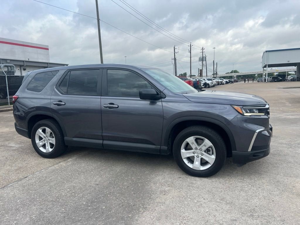 2023 Honda Pilot LX