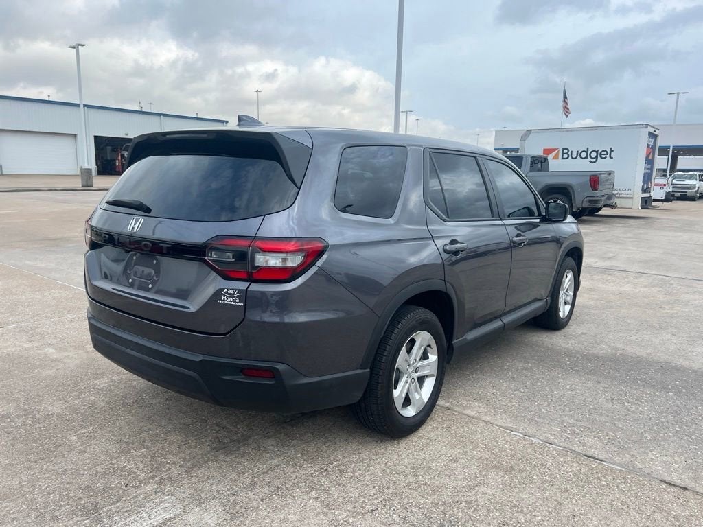 2023 Honda Pilot LX