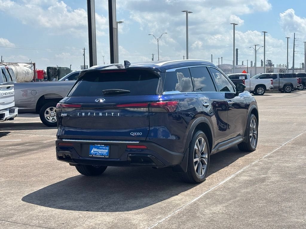 2023 INFINITI QX60 LUXE