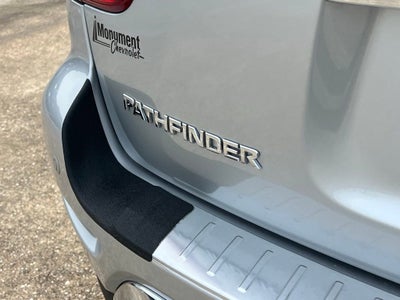 2020 Nissan Pathfinder SL