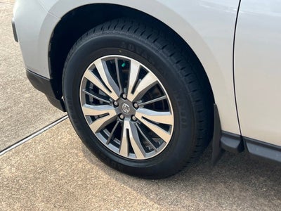 2020 Nissan Pathfinder SL