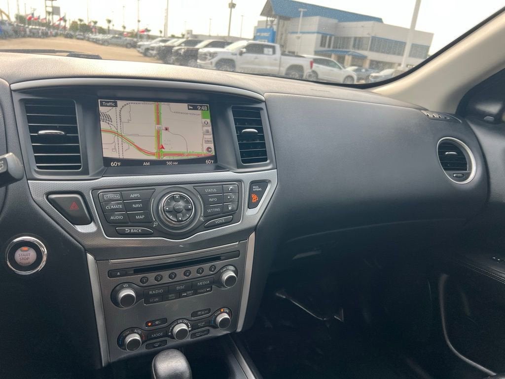 2020 Nissan Pathfinder SL