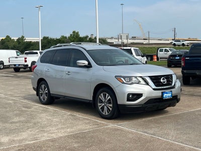 2020 Nissan Pathfinder SL