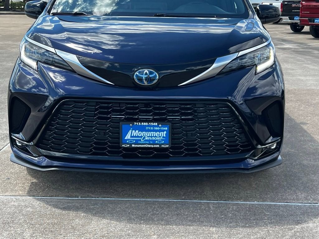2022 Toyota Sienna XSE
