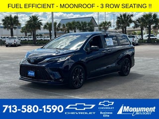 2022 Toyota Sienna XSE