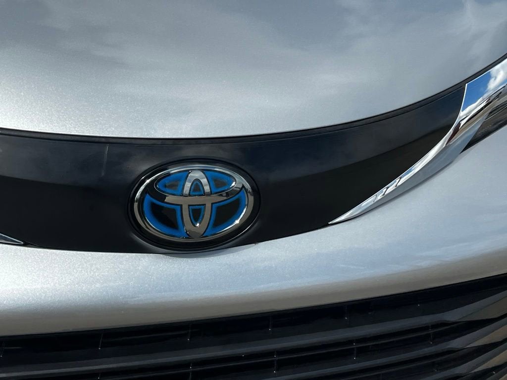 2022 Toyota Sienna XLE