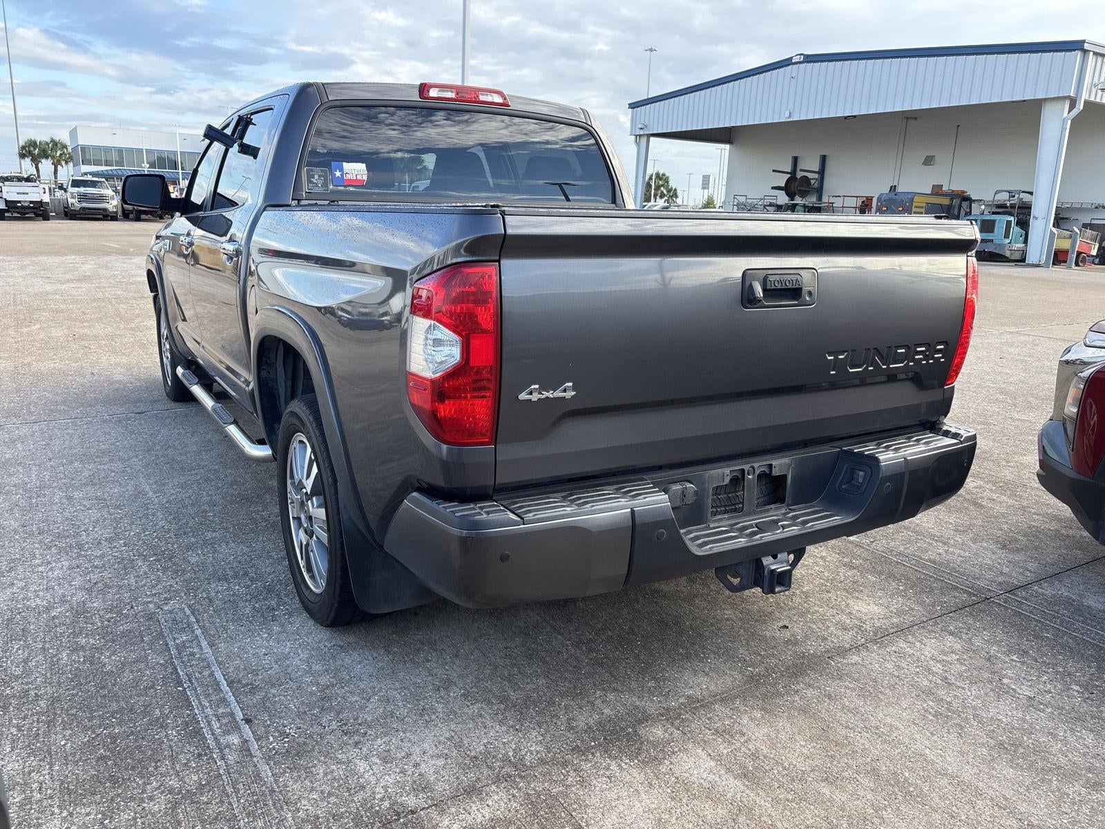 2017 Toyota Tundra 4WD Platinum