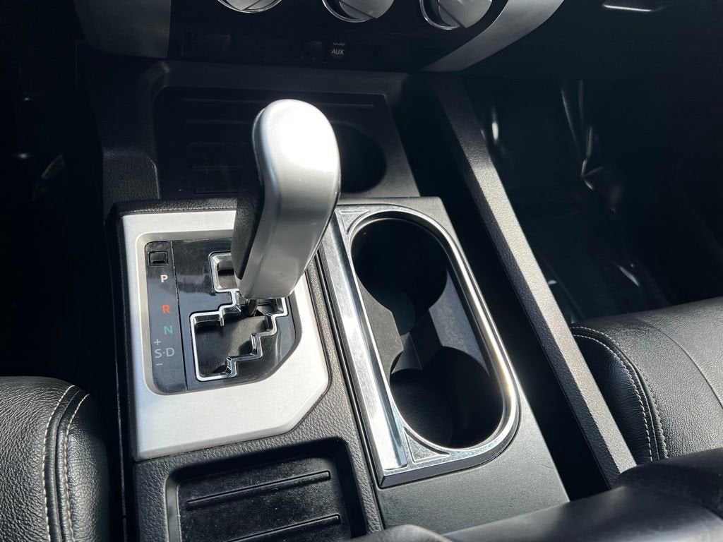 2015 Toyota Tundra 2WD Truck SR5