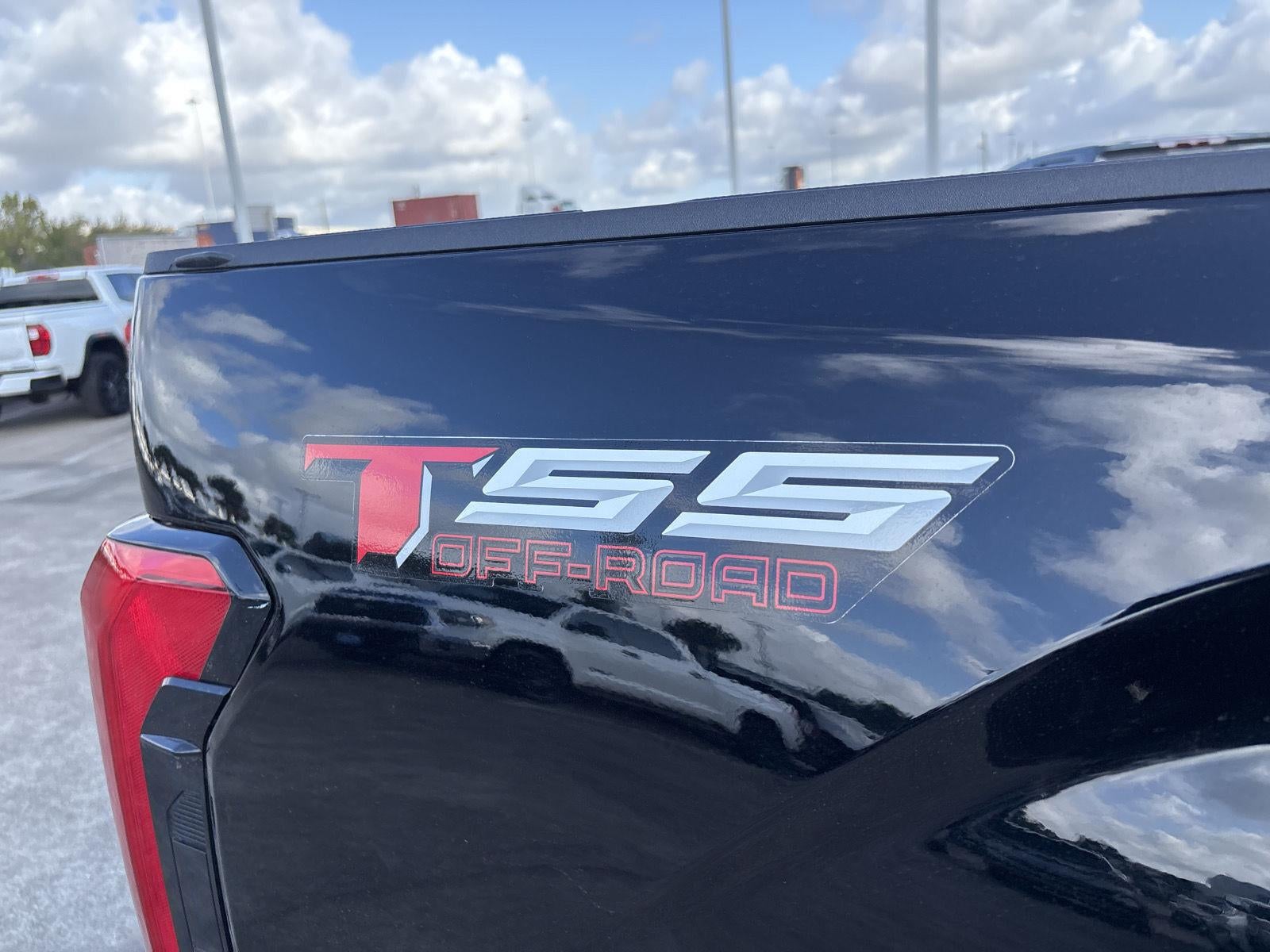2024 Toyota Tundra 2WD SR5