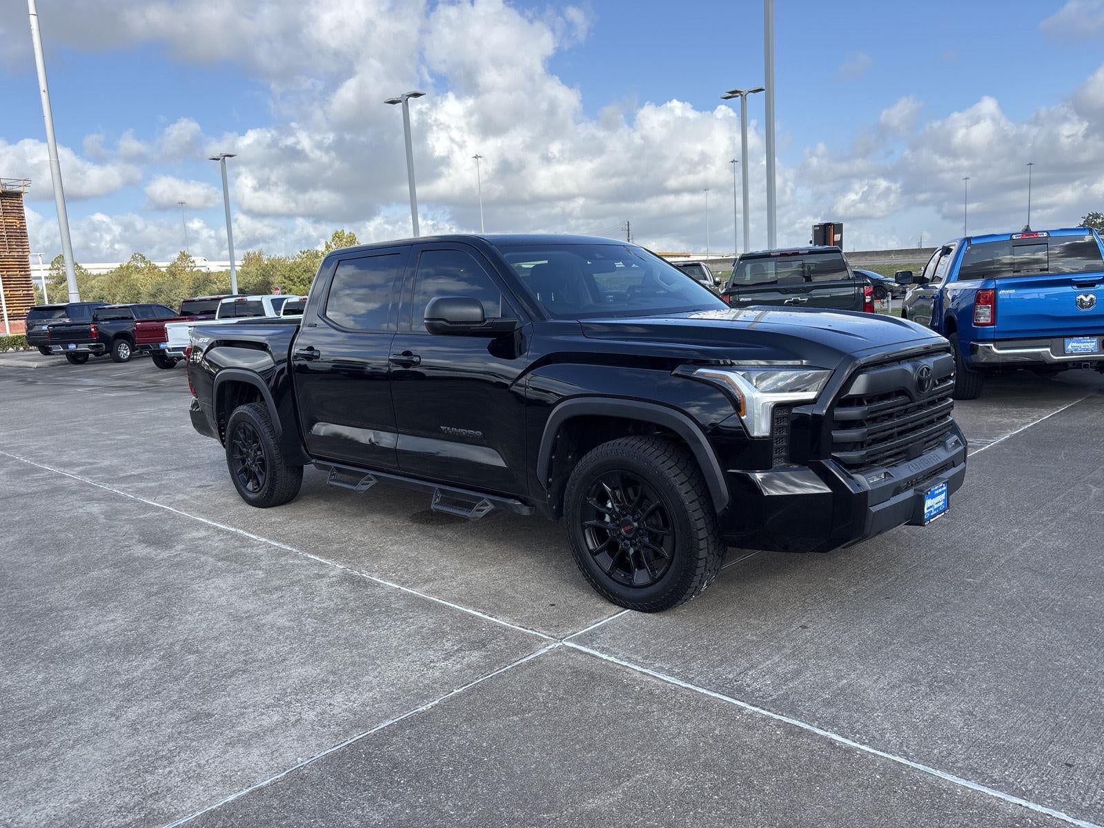 2024 Toyota Tundra 2WD SR5