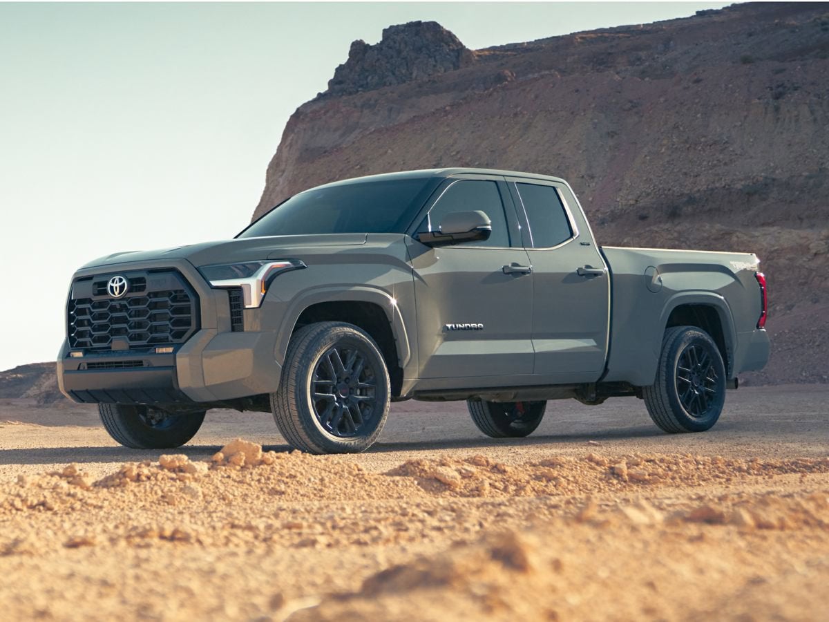 2022 Toyota Tundra 2WD SR5