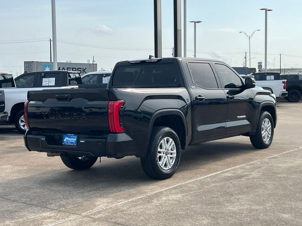 2022 Toyota Tundra 2WD SR5