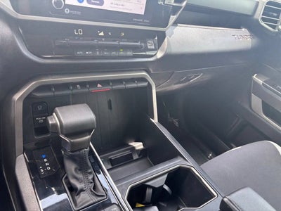 2022 Toyota Tundra 2WD SR5