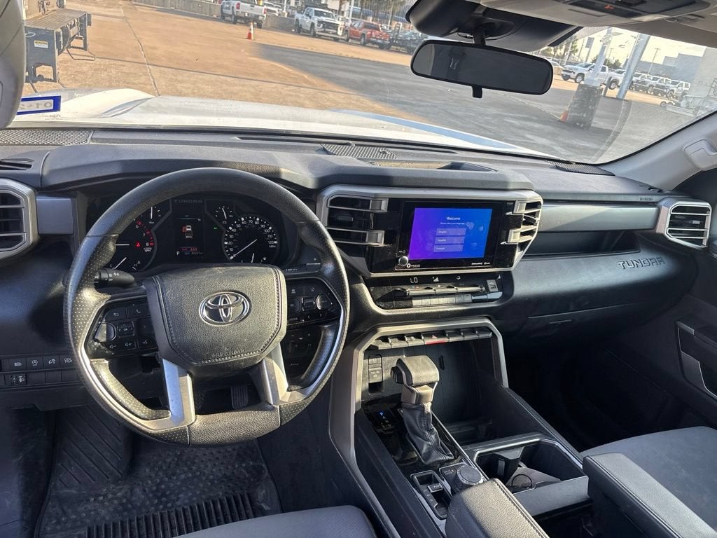 2023 Toyota Tundra 4WD SR5