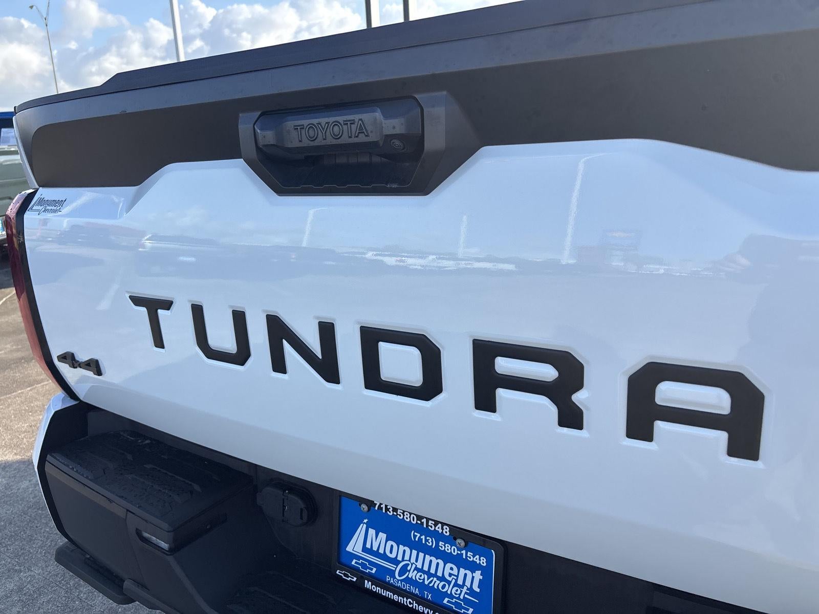 2023 Toyota Tundra 4WD SR5