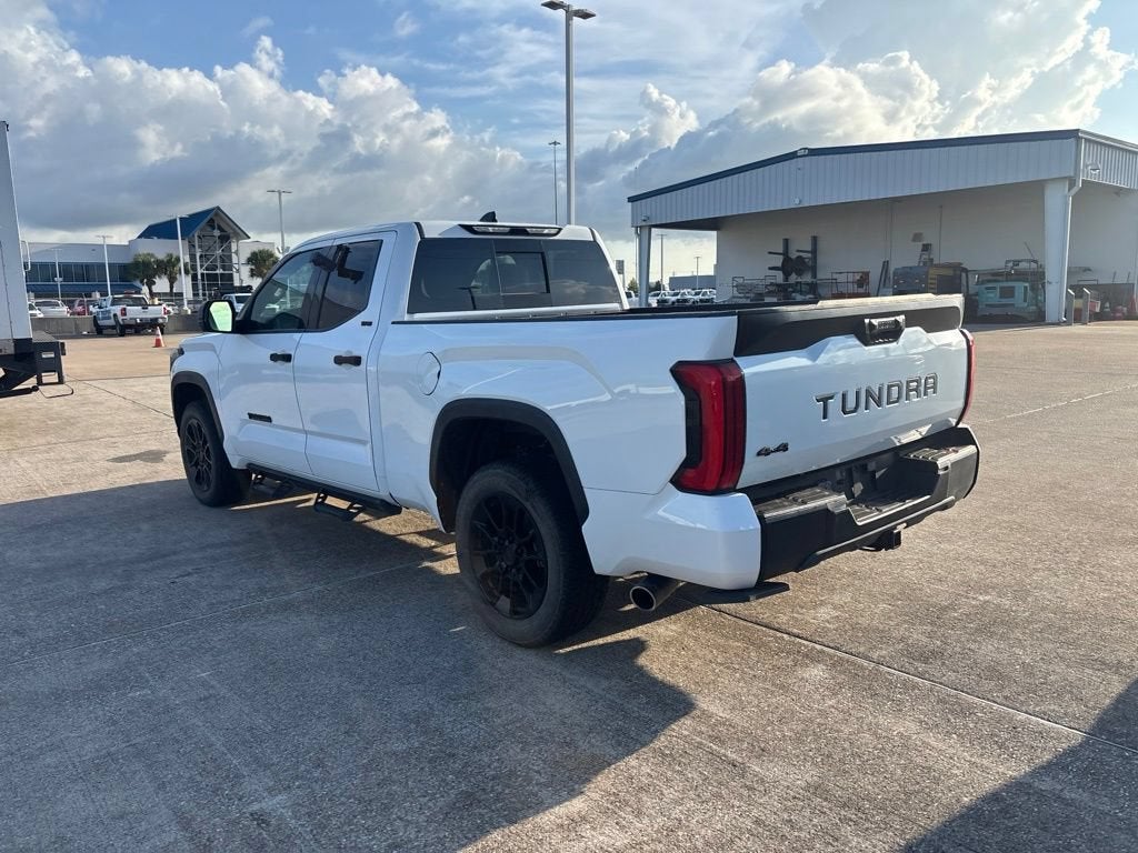 2023 Toyota Tundra 4WD SR5