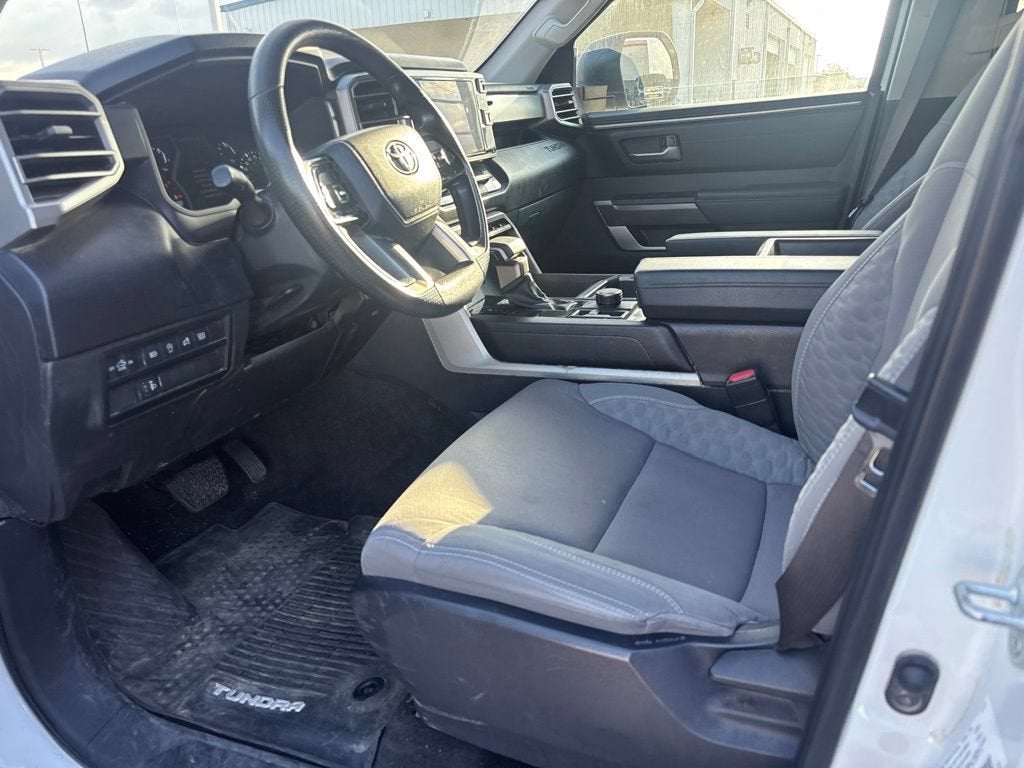 2023 Toyota Tundra 4WD SR5