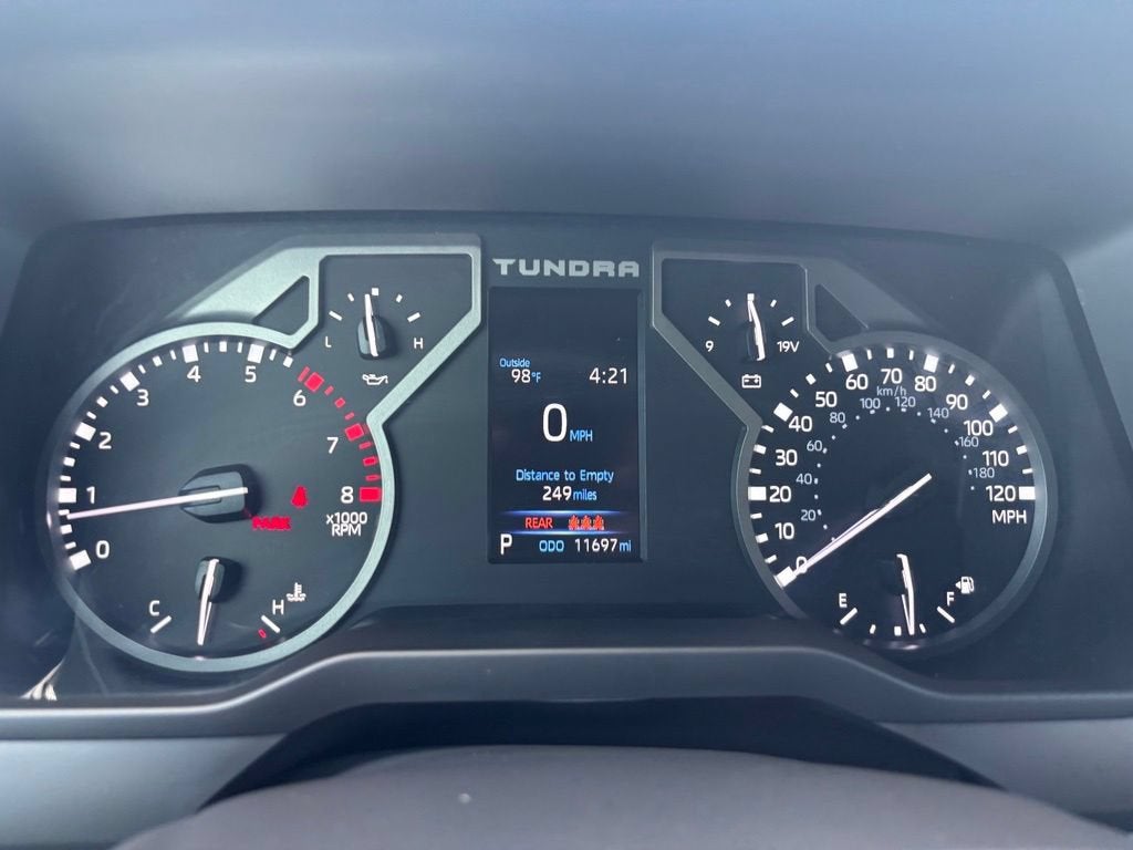2026 Toyota Tundra 4WD SR