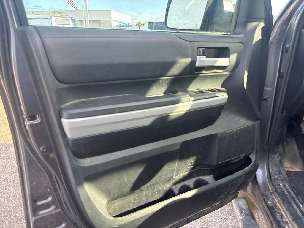 2018 Toyota Tundra 4WD SR