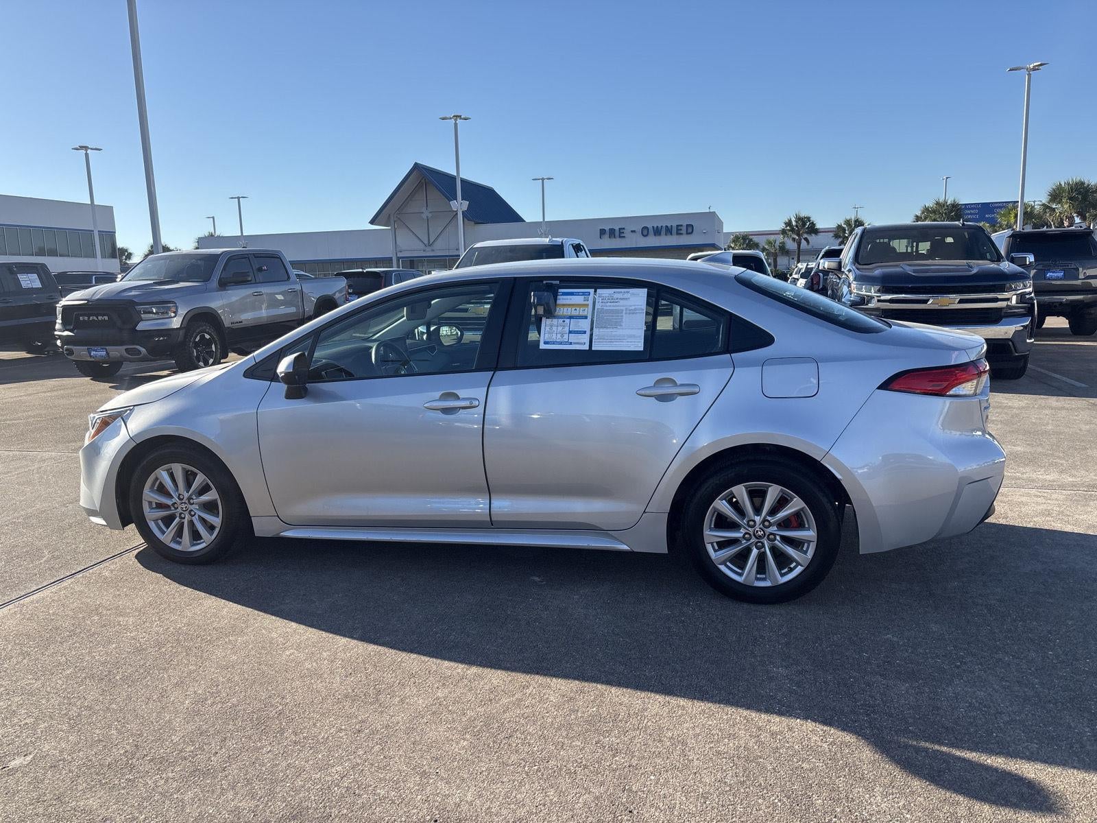 2025 Toyota Corolla LE