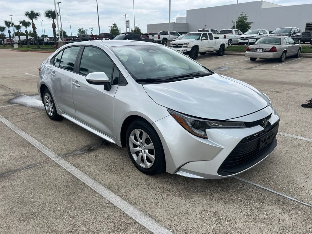 2025 Toyota Corolla LE