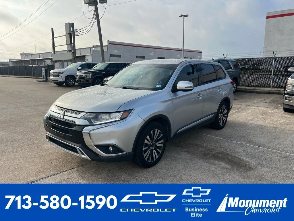 2019 Mitsubishi Outlander SE