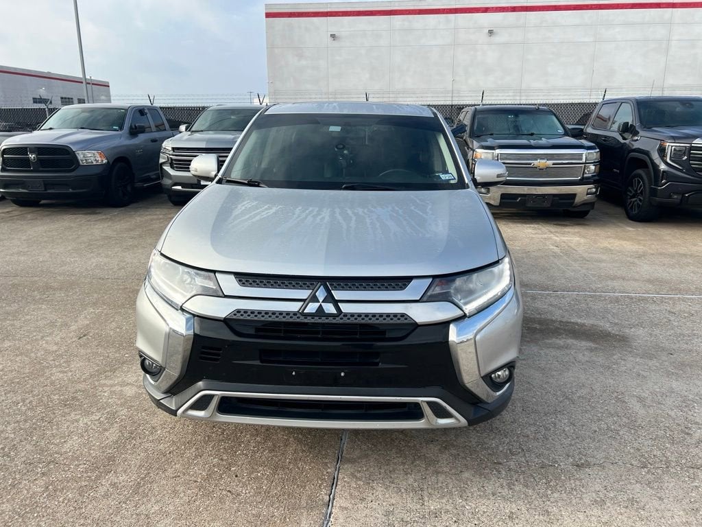 2019 Mitsubishi Outlander SE