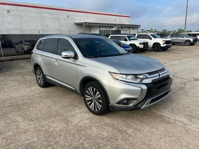 2019 Mitsubishi Outlander SE