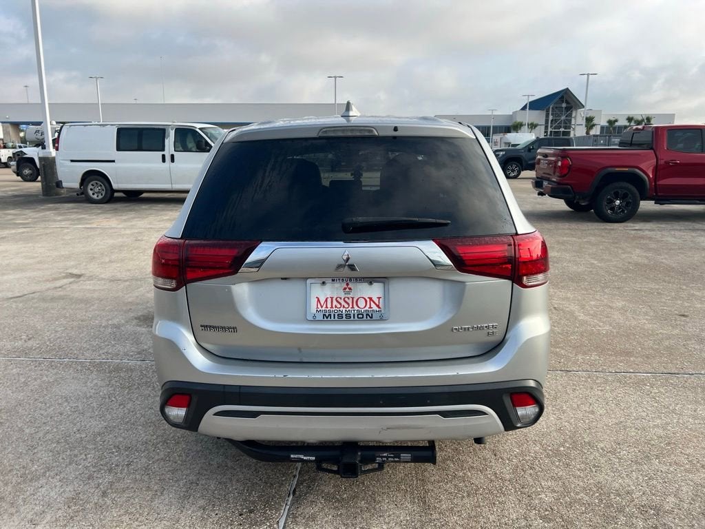 2019 Mitsubishi Outlander SE